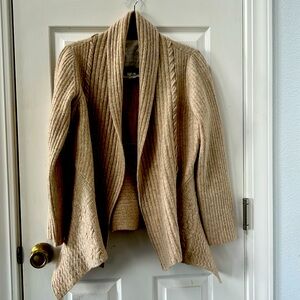 Anthropologie Canary sweater size Large